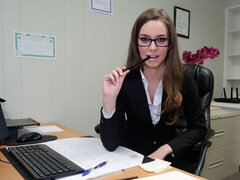 Leie, Braunhaarige, Hundestellung, Behaart, Interrassisch, Büro, Muschi, Jungendliche (18+)