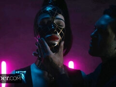 Arsch, Blasen, Braunhaarige, Hundestellung, Fetisch, Latex, Milf, Flotter dreier