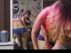 Красотки, Большая жопа, Большие сиськи, Грудастые, Индианки, Массаж, Натуральные сиськи, Сиськи