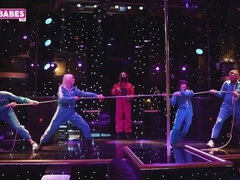 Lieveling, Pijpbeurt, Sperma shot, Likken, Doordringend, Kut duiken, Tatoeage, Tieten likken