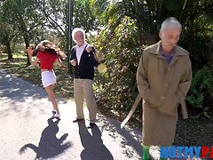Arsch, Braunhaarige, Grossvater, Hd, Realität, Sich ausziehen, Spanner, Nass