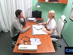 Sucer une bite, Tir de sperme, Tchèque, Hd, Infirmière, Orgasme, Réalité, Criant
