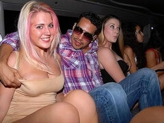 18 jahre, Grosser arsch, Grosser schwanz, Verein, Natürlichen titten, Orgie, Jungendliche (18+), Titten