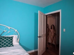 Lesbian Shower Hookup