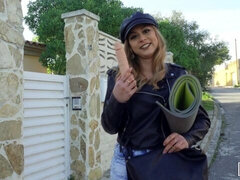 Grote kont, Pijpbeurt, Handbeurt, Gigantische dildo, Buiten, Gezichtspunt, Openbaar, Tiener