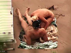 Plage, Blonde, Mère que j'aimerais baiser, Suçant, Voyeur