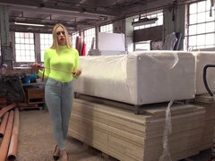 Bondage discipline sadomasochisme, Grote mammen, Blond, Dominante vrouw, Handbeurt, Hd, Vastgebonden, Speelgoed