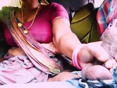 Tía, Verga grande, Coche, Corridas, Hablar sucio, Pajear, Indio, Lencería