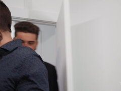 In den arsch, Aus dem arsch in den mund, Bad, Geschnappt, Schwanz, Absätze, Piercing, Transfrau