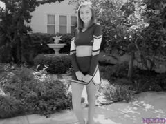 ベッドルーム, フェラチオ, 茶髪の, 自然山雀, パンティ, ガリガリ, ティーン, オッパイの