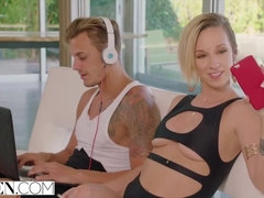 お尻, デカ尻, フェラチオ, 顔射, ハードコア, ポルノスター, 現実, 剃毛