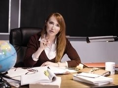 デカ尻, デカパイ, キス, なめる, 淫乱熟女, 赤毛, 女子高生, ストリッピング