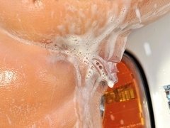 ビキニ, 巨乳な, 指いじり, アウトドア, 一人, ストリッピング, タトゥー, 濡れ