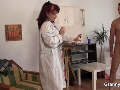 Madura, Checa, Madres para coger, Coño, Realidad, Pelirrojo, Montar, Afeitado