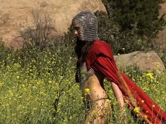 Béant, Masturbation, Seins naturels, De plein air, Rasée, Solo, Dénudage, Adolescente