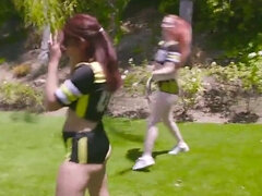 18 jahre, Grosser schwanz, Blondine, Braunhaarige, Schwanz, Flotter vierer, Orgie, Rotschopf