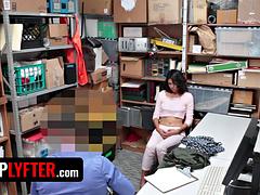 Sadomasochismus, Grosser schwanz, Schwarz, Blasen, Aufs gesicht abspritzen, Hd, Jungendliche (18+), Uniform
