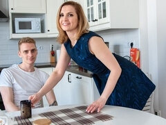 Blondine, Blasen, Geile alte tussi, Fetisch, Hd, Reif, Strümpfe, Lehrer