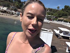 Leie, Grosser schwanz, Besamung, Freundin, Hardcore, Pov, Öffentlich, Ablutschen
