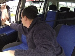 アナル, 黒人, 車, 手コキする, キス, 剃毛, ストッキング, オッパイの