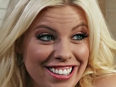 Grote lul, Grote mammen, Blond, Bedriegen, Hardcore, Pornster, Tieten likken, Vrouw