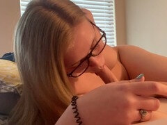 18, 素人, ぽちゃ, 中出し, イく瞬間, デブ, 眼鏡, 小柄