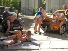デカ尻, ブロンド, 巨乳な, 車, ハードコア, オーガズム, オージー, ラフ