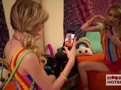 18 años, Corridas, Sexo duro, Sexo fuerte, Flaco, Puta, Adolescente, Tetas