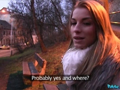 Leie, Blondine, Paar, Spermaladung, Hundestellung, Handjob, Pov, Öffentlich