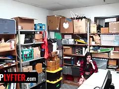 Pijpbeurt, Sperma shot, Dominatie, Sperma in gezicht, Hd, Trio, Tieten likken, Uniformpje