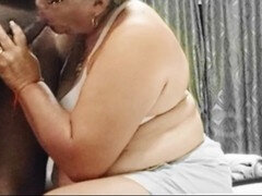 Enthousiasteling, Anaal, Pijpbeurt, Oudere vrouw, Omie, Latijnse vrouw, Rijpe lesbienne, Zuigen