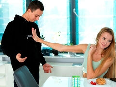 Grosse bite, Sucer une bite, En levrette, Seins naturels, Pénis, Maigrichonne, Adolescente, Nénés