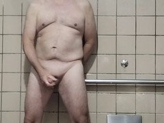 Amerikanisch, Bad, Schwul, Masturbation, Nackt, Öffentlich, Solo, Toilette