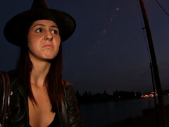 Amateur, Lamer culo, Mamada, Garganta profunda, Corridas faciales, Lamidas, Al aire libre, Coño