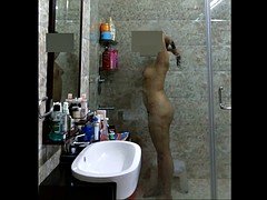 delhi girl shower