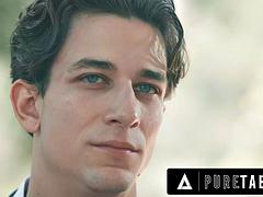 Rubia, Corrida, Doble penetracion, Fetiche, Primera ves, Realidad, Tabú, Virgen