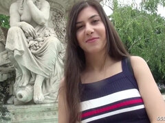 Grosse titten, Braunhaarige, Vollbusig, Aufs gesicht abspritzen, Deutsch, Natürlichen titten, Zierlich, Jungendliche (18+)