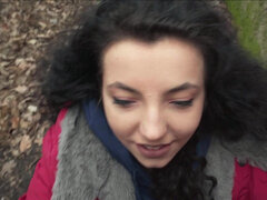 Amateur, Perra, Morena, Europeo, Pequeña, Estudiante, Tragarse, Tetas