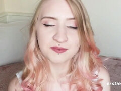 Aurora Spoils Herself With the Magic Wand