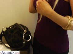 Kont, Daddy, Hakken, Masturbatie, Moeder die ik wil neuken, Orgasme, Geschoren, Kousen