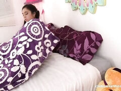 Lamer culo, Mamada, Morena, Penetracion con dedos, Lamidas, Coño, Flaco, Adolescente