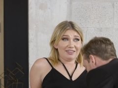 Amateur, Sucer une bite, Bondage, En levrette, Maman