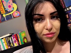 Amateur, Nana, En gros plan de très près, Lingerie, Masturbation, Pov, Jarretelles, Nénés
