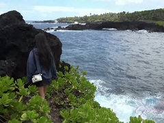 Sucer une bite, Voiture, Doigter, Petite amie, Pov, Public, Voyeur, Mouillée