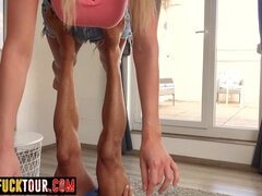 Leie, Grosse titten, Blondine, Blasen, Schwanz, Hardcore, Pov, Rau