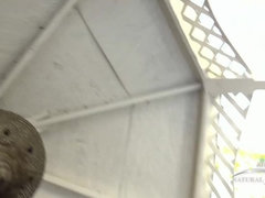 Culo, Morena, Peludo, Maduro, Orgasmo, Al aire libre, Pequeña, Coño