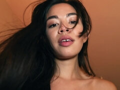 Sucer une bite, Brunette brune, Hard, Fille latino, Pov