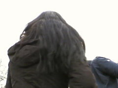 Beauté, Sucer une bite, Brunette brune, Voiture, Lunettes, Naturelle, Public, Nénés