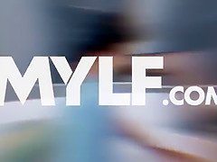 エロ熟女, 指いじり, 清楚, レズビアン, なめる, 淫乱熟女, 剃毛, 三人