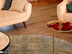 Pijpbeurt, Bruinharig, Man die toekijkt, Hd, Man, Monster, Schreeuwen, Tieten likken